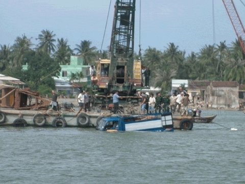 Phà chìm đã từng bị cảnh báo, xử phạt