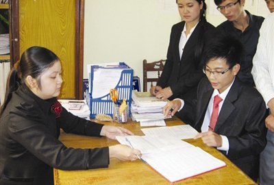 Phó chủ tịch xã tuổi đôi mươi