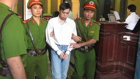 Sát hại thai phụ dã man bỏ xuống giếng