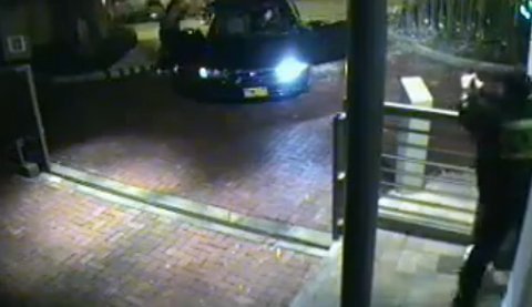 10 clip 'nóng': Đấu súng dữ dội