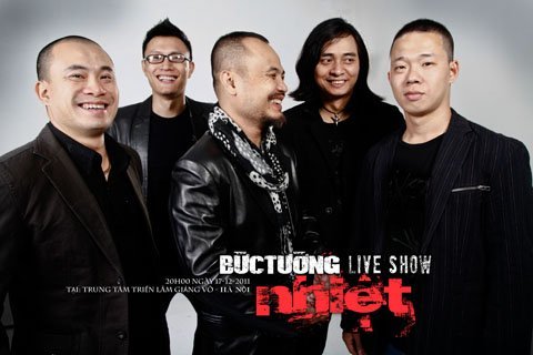 Ban nhạc Bức Tường xuống tóc và lịch lãm