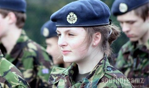 Ngắm nữ cảnh sát xinh đẹp ở các nước