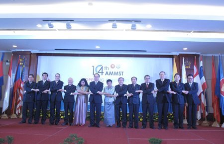 ASEAN hợp tác khoa học giải quyết thách thức chung