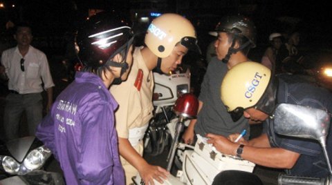 Sự thật vụ 2 CSGT và cái chết bên vệ đường