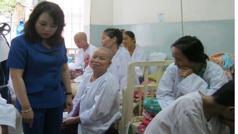 Không xây được bệnh viện vì vướng…nghị quyết