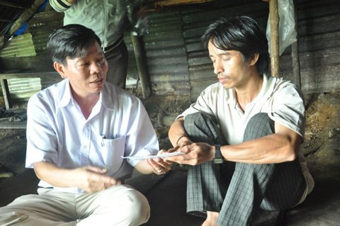 Theo mẹ lên rừng hái măng bị lũ cuốn