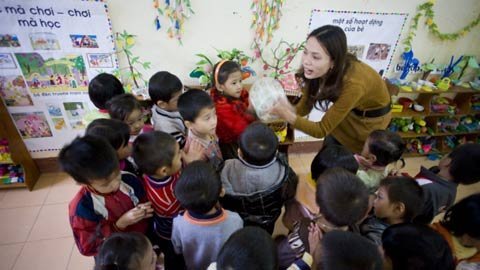 Chuyện cảm động của cô giáo có “H”