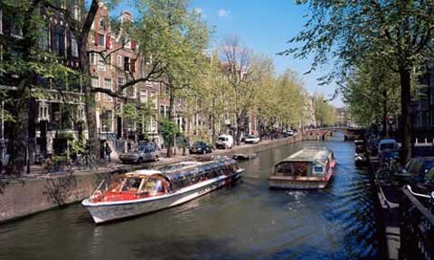 Hà Lan - ẩn số bất ngờ giữa khủng hoảng