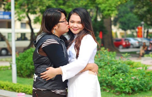 Mùa cuối cho những cái ôm nồng cháy