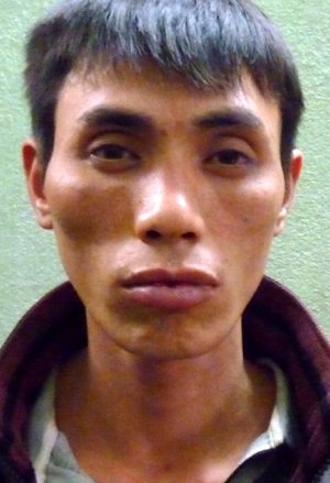 Màn kịch vụng của gã trai lừa tình