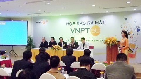 VNPT lấn sân sang bán lẻ ĐTDĐ