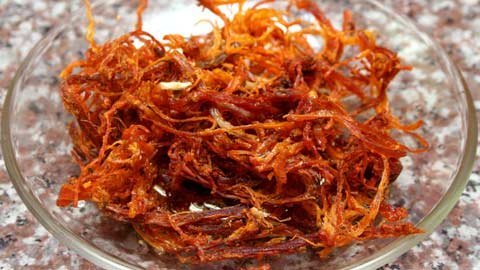 Sắm Tết: Nhận diện hàng giả bằng mắt thường