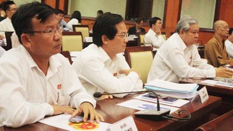 TP.HCM sẽ lập đường dây nóng tố tiêu cực của CSGT