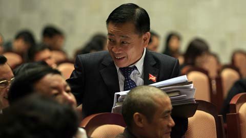 Xử ùn tắc, Hà Nội mới quyết liệt trên giấy?