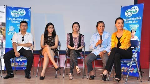 Cải thiện ý thức giao thông của sinh viên bằng… phim