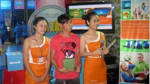 Chia sẻ thời khắc tuyệt vời với Windows 7