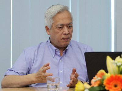 Trực tuyến với giáo sư Trịnh Xuân Thuận