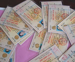 Bằng lái xe của Singapore có được sử dụng tại VN?