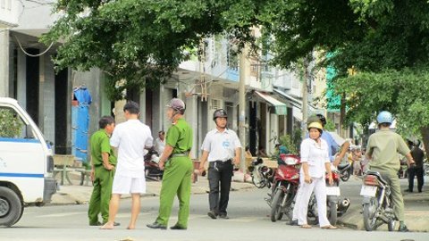 Nguyên nhân vụ đấu súng là do ghen tuông tình tay ba
