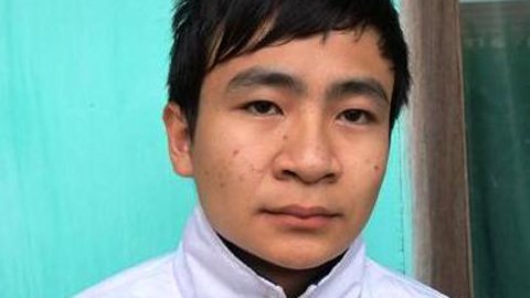 Nam sinh lớp 10 buôn ma tuý