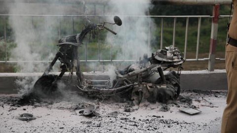 Vì sao liên tiếp cháy xe máy, ô tô?