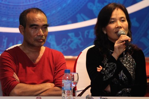 Bực mình vì vấp phải sạn ở LHP