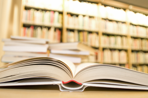 Tiến sĩ 322, góc nhìn pháp lý...