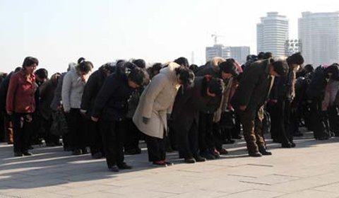 Cu Ba để tang ông Kim Jong Il 3 ngày