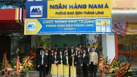 Nam A Bank khai trương phòng giao dịch Thăng Long