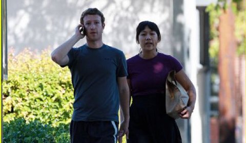 Facebook xác nhận Zuckerberg đang ở HN