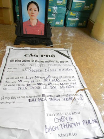 Chồng làm đám ma cho vợ đang sống phạm tội gì?