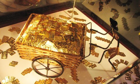 2012: Giá vàng sẽ tiếp tục tăng mạnh