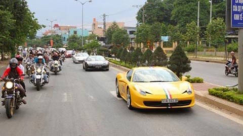 Những sự kiện làm điên đảo thị trường ôtô Việt năm 2011