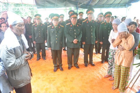 Đêm trắng tang thương nơi biển Cửa Đại