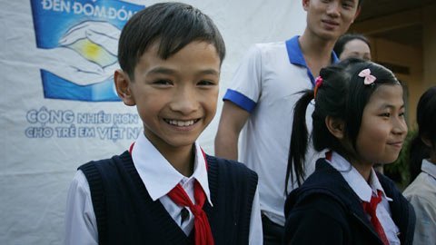 Phải học để thoát nghèo