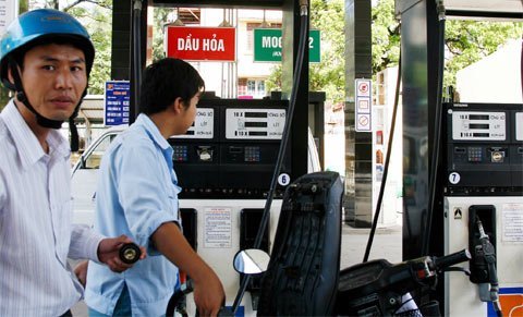 Một doanh nghiệp bỏ nhập khẩu xăng dầu
