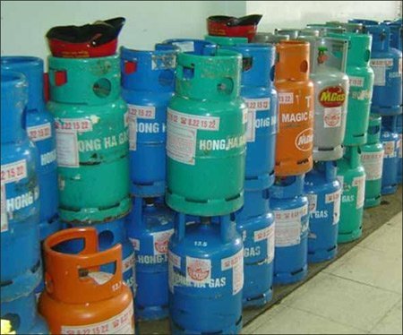 Đầu năm, nước sạch và gas cùng tăng giá