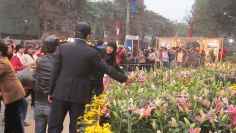 Người ta cứ phải được 