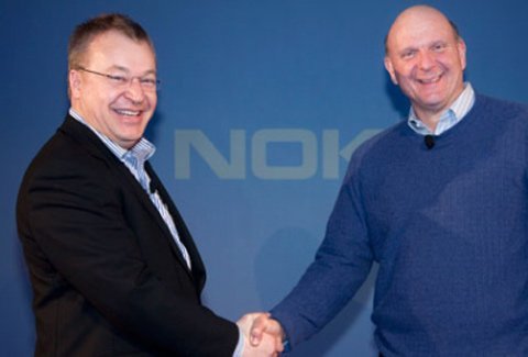 Thương vụ gây sốc: Microsoft mua Nokia?