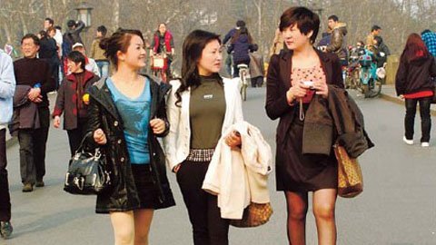 Phụ nữ Trung Quốc yêu tiền hơn tình?