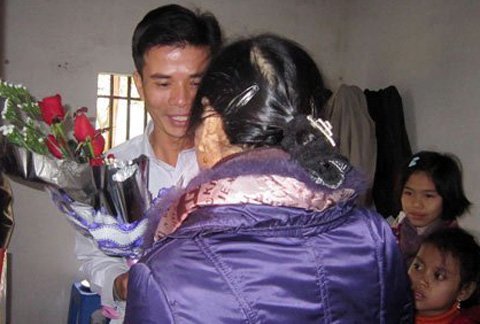 Cầu siêu cho thủy thủ tàu Queen mất tích