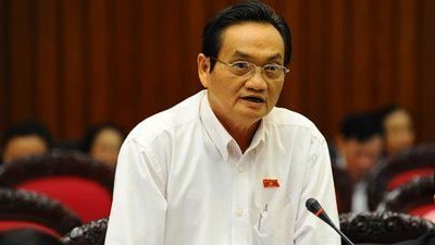 Tự chủ đại học: Giao nhưng còn vương vấn