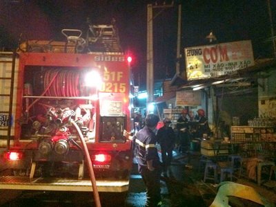 Sang chiết gas trái phép, 3 người phỏng nặng