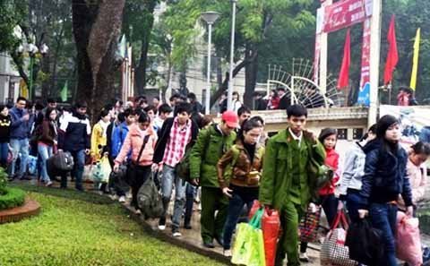 Teen girl chửi... mẹ ruột trên Facebook
