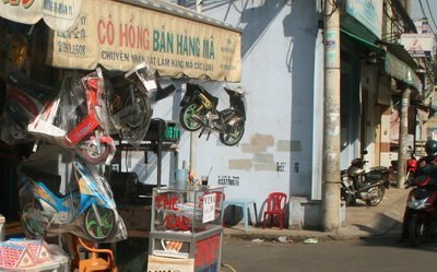 Đủ loại “xe pháo” cho Táo quân