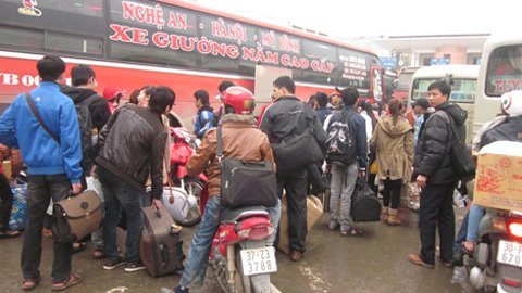 “Mếu dở khóc dở” vì đạo chích hoành hành bến xe dịp Tết