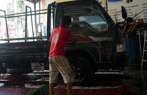 Bỏ Tết, đi làm thu nhập cao