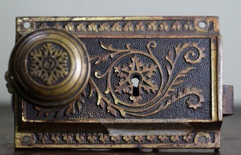 Cuộc săn lùng những chiếc khoá cổ trên đất Mỹ