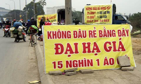 Chùm ảnh: Khuyến mại... không gây sốc