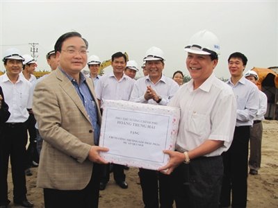 2 Tổng Giám đốc 